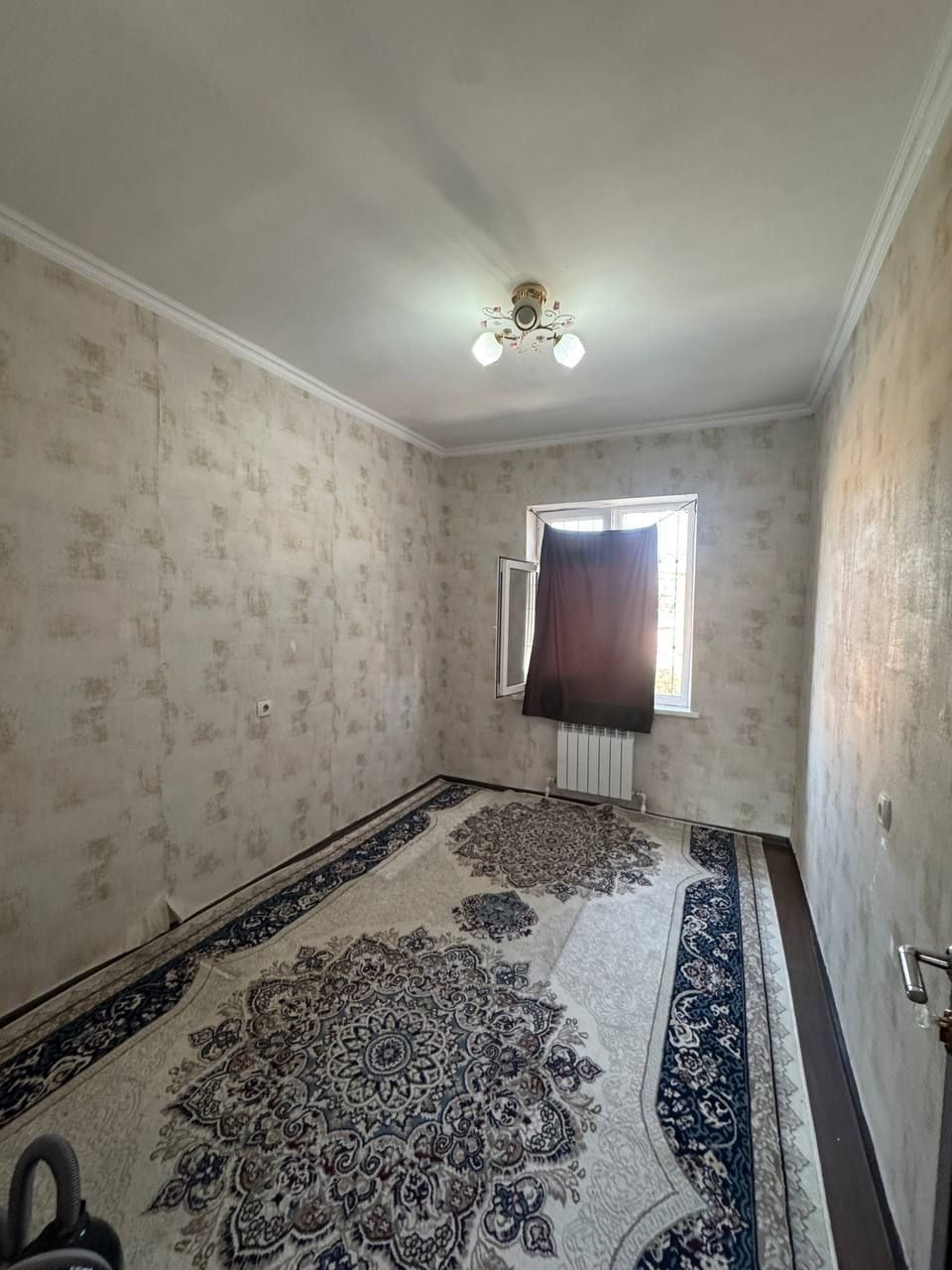 Sergeli 3a 3xonali Novostroyka kvartira sotiladi shoshilin