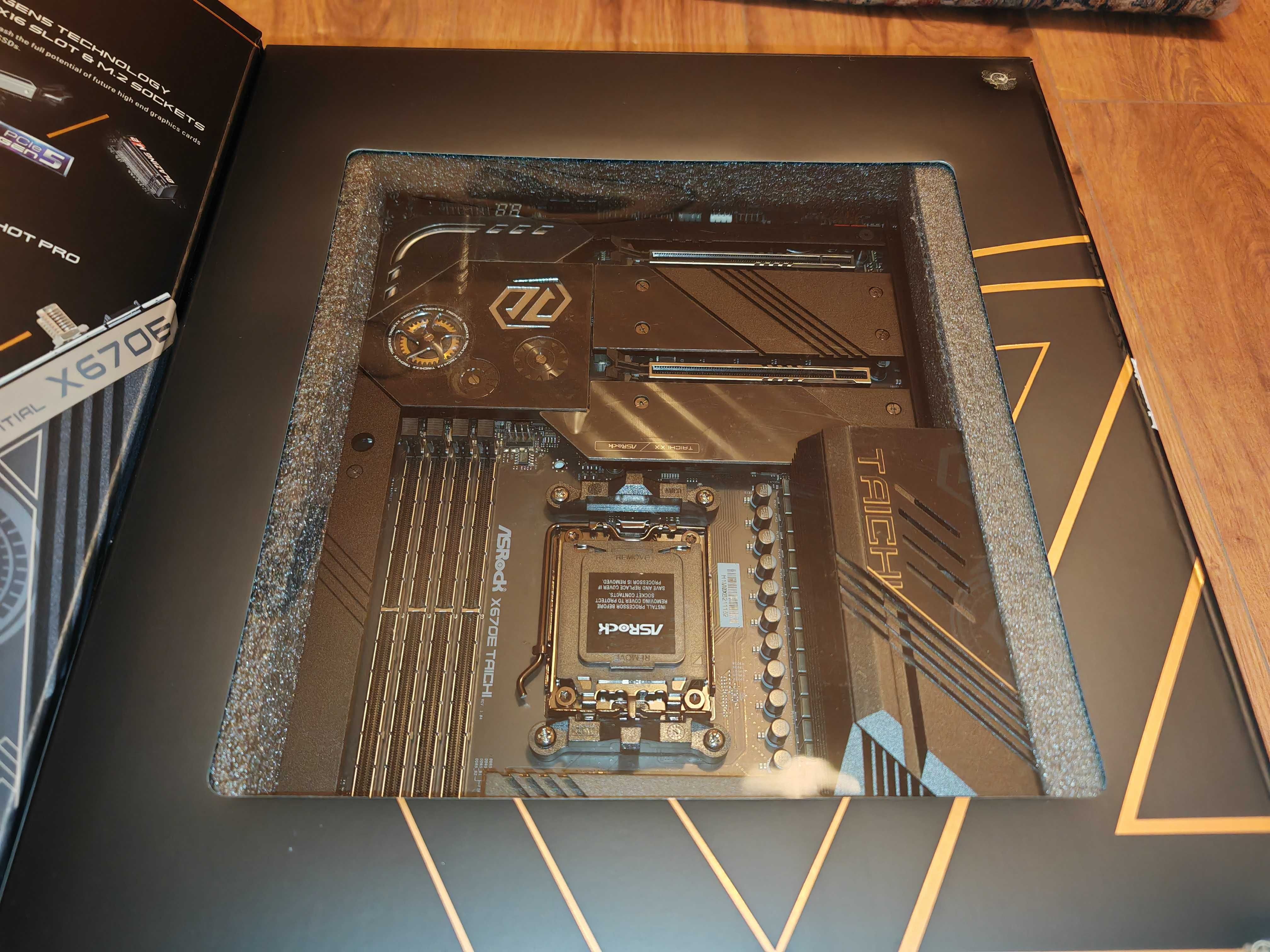НОВА ! Дънна платка ASRock X670E Taichi AM5