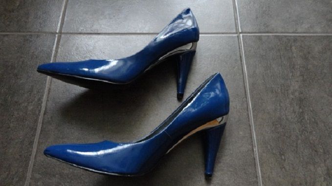 pantofi eleganti Roberto Botella din piele lacuita marimea 39