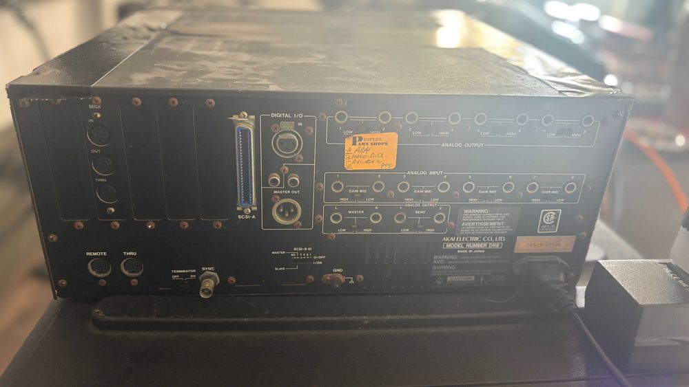 Vând Akai DR8 – recorder digital vintage