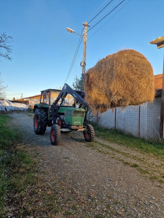 Tractor Deutz -Fhar  8006 cu Încărcător Frontal   servo compresor