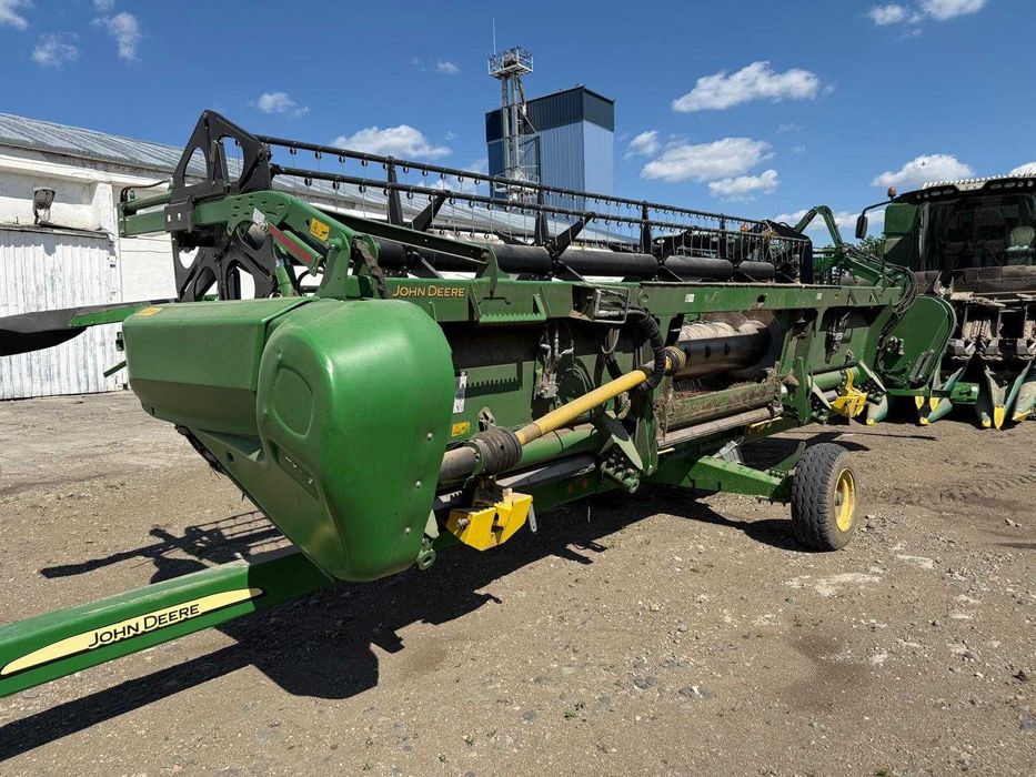 Combina John Deere W660 HILLMASTER
