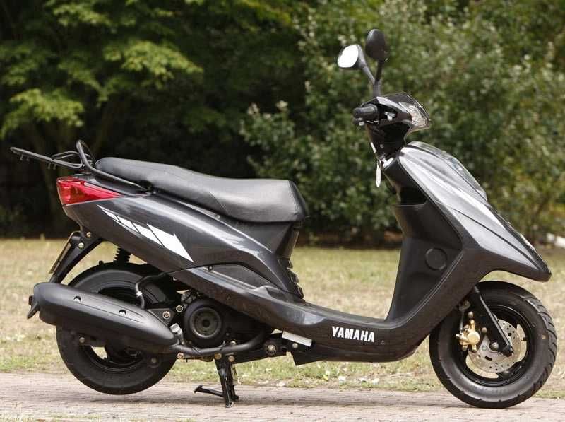 Scuter Yamaha VITY 125 CC. 8000 km!