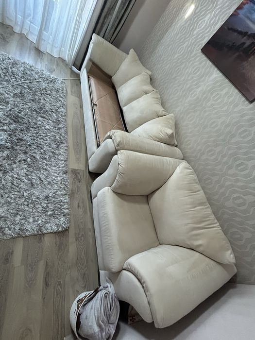 Ser Canapea extensibila + fotoliu