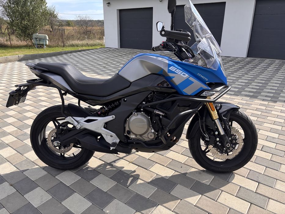 De vanzare Cfmoto 650 MT