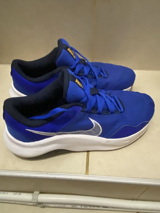 Маратонки Nike 40 размер
