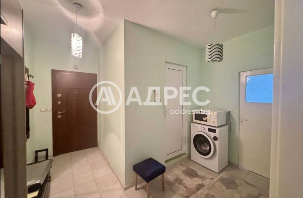 Продава се Двустаен апартамент в Попово - 62 кв.м за 817 €/кв.м - Снимка #3