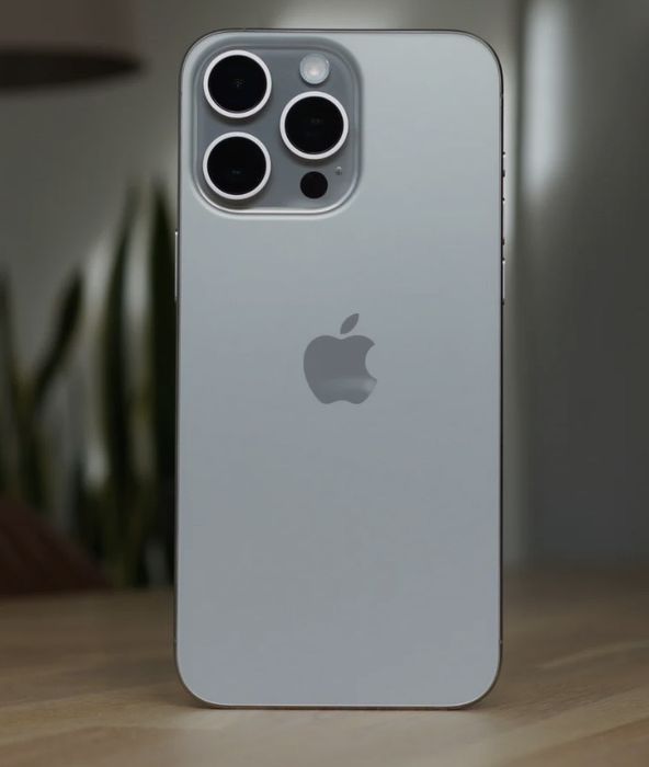 15 Pro Max 256 Ideal