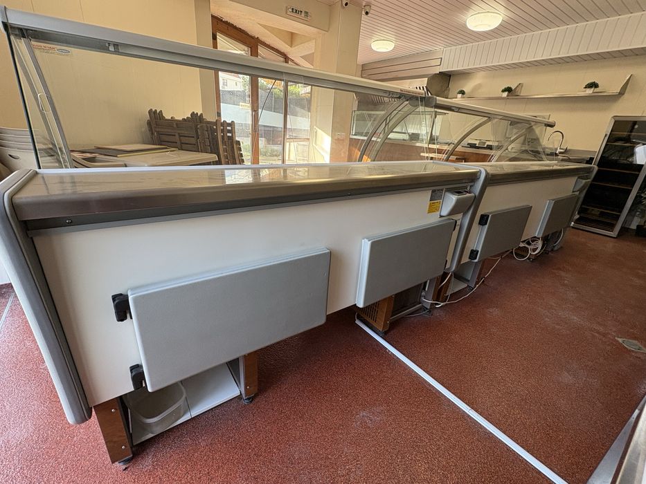 Хладилни витрини, оборудване за хранителен магазин / КАТО НОВО