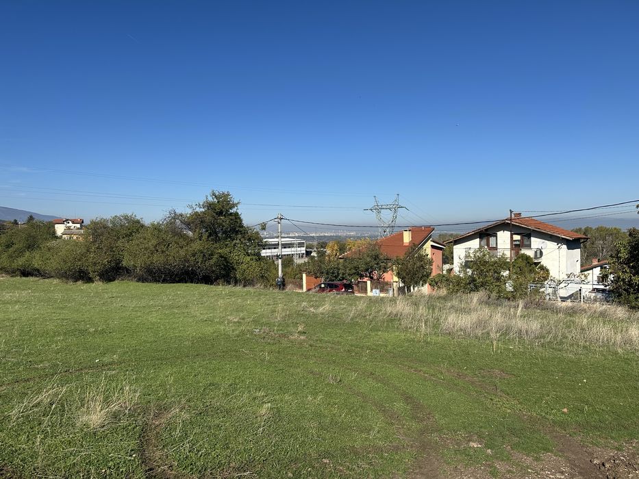 имот в с.Лозен урбанизирана зона