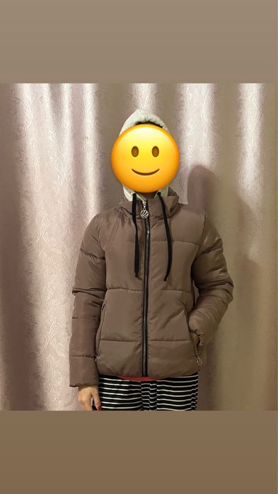 Продам осеннюю куртку 2 за 4000тг