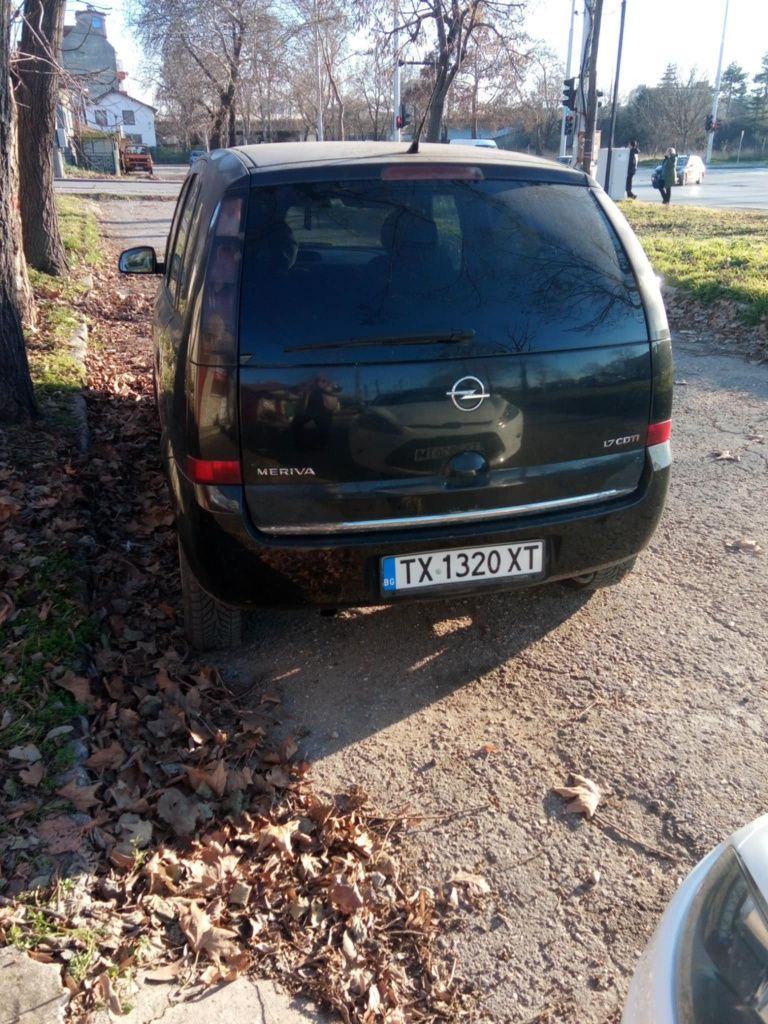 Продавам Кола Опел Мерива