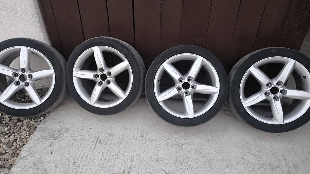 De vânzare anvelope +genți aliaj 245/40/18