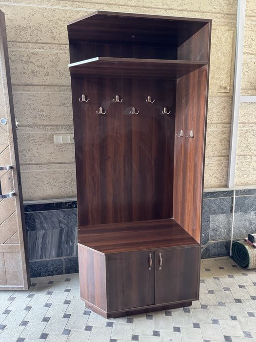 Прихожка в угол в отличное состояние