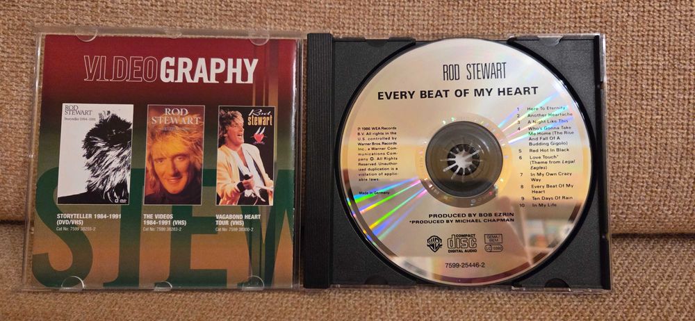 Продавам нов компакт диск на Rod Stewart.