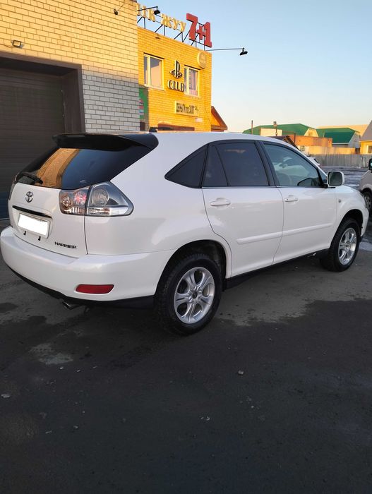 Продам Toyota Harrier