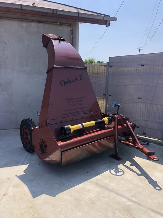 Tocatoare resturi vegetale/tocatoare coceni/tocatoare siloz