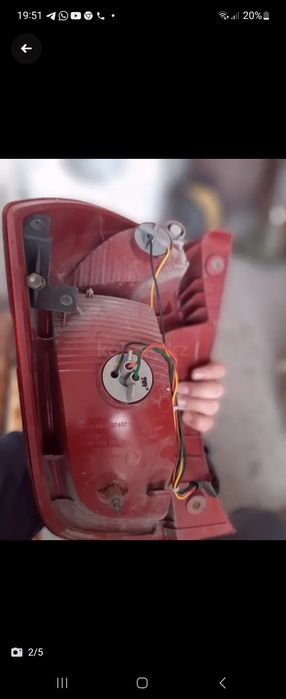 Задний правый фонарь