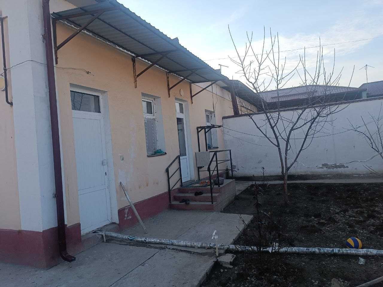 Срочно сдается участок 3 ком.,3 сотки,Янгихаетский р-н,Гулзор махалля.