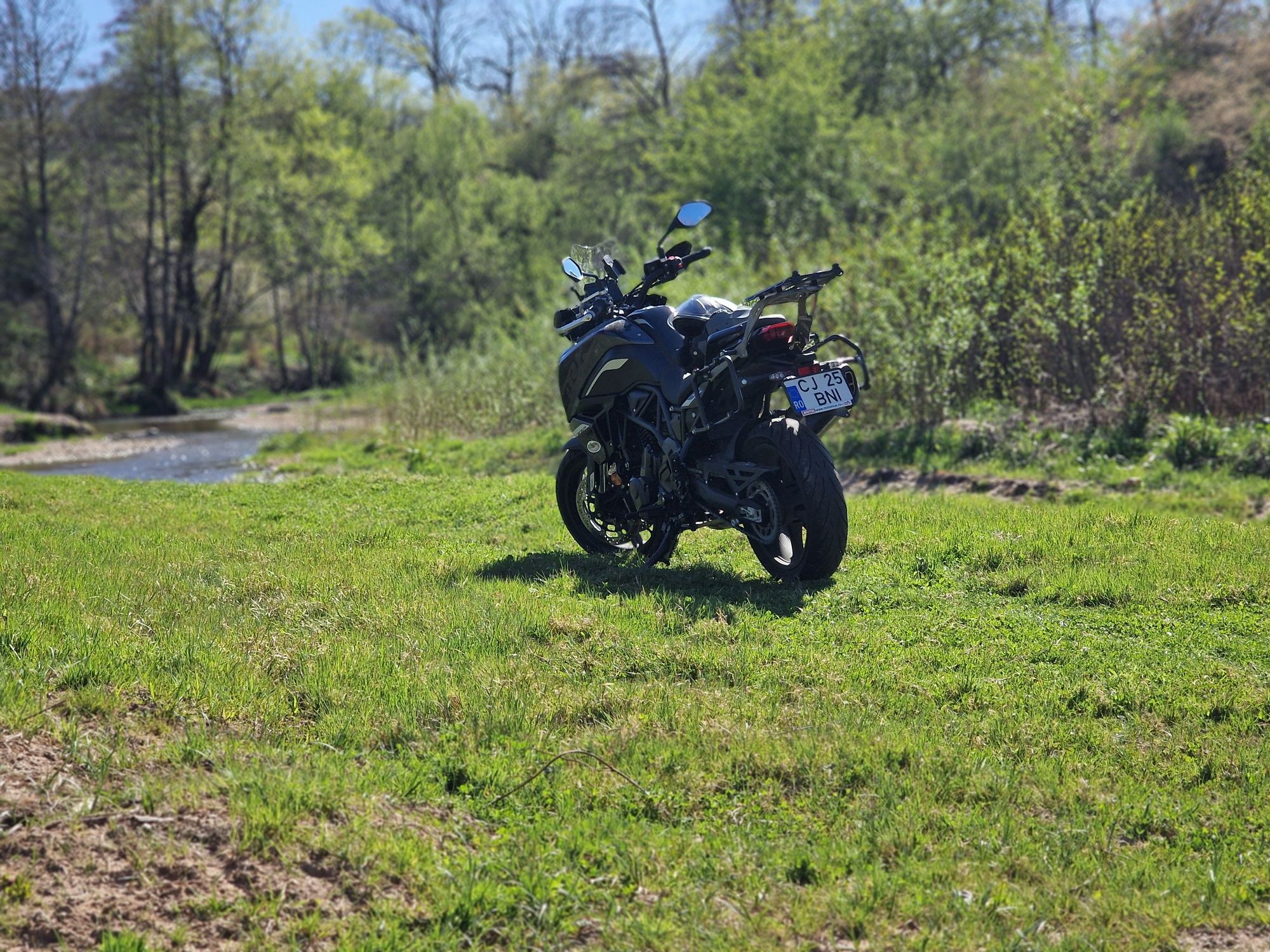 Benelli TRK 702, 2023, garantie - ca nou
