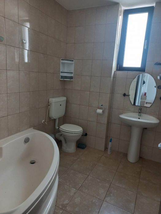 Persoana fizica -Apartament 2 camere de inchiriat