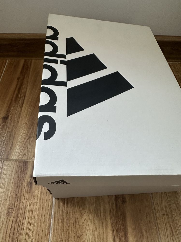 Кецове Adidas Courtblock