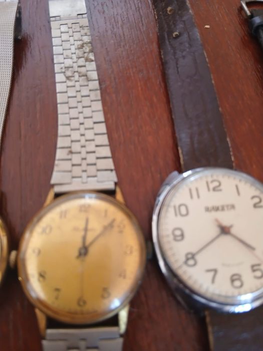Vând ceasuri automatice vintage