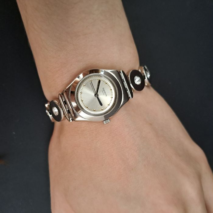 Часовник Swatch - нов в оригиналната си опаковка