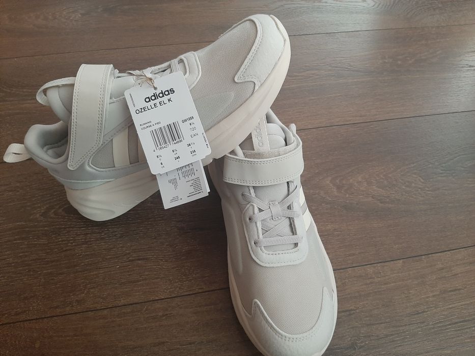 Adidas оригинални маратонки 39 номер
