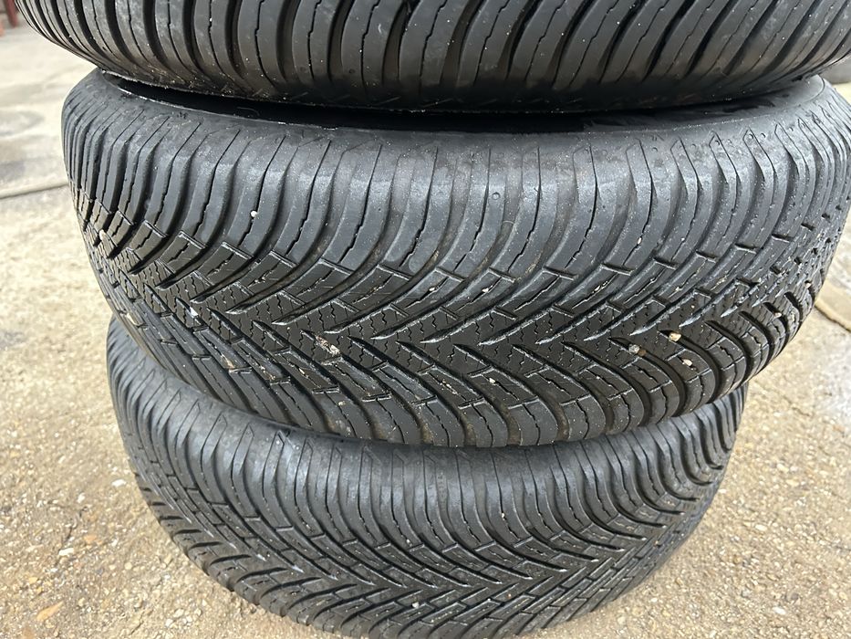 5х1112 15 за vw caddy touran golf 5 pasat със четир сезони 195 65 15