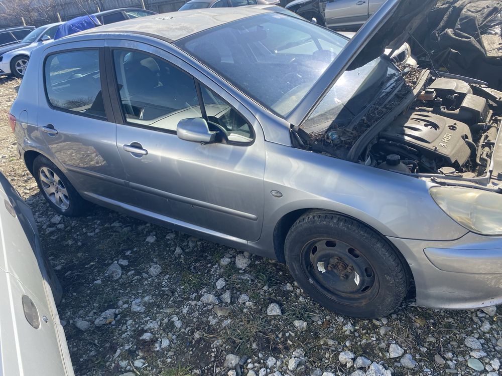 Dezmembrez peugeot 307 2.0 HDI
