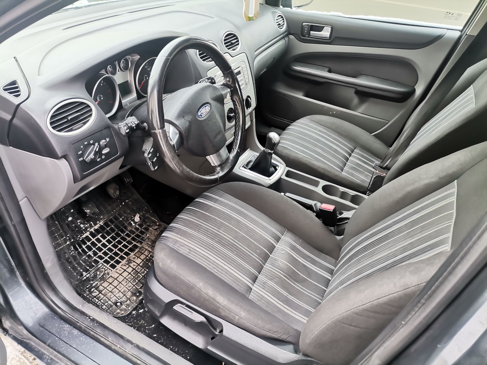 Ford focus 2008 diesel 1,6 înmatriculat ro perfect functional fiscal