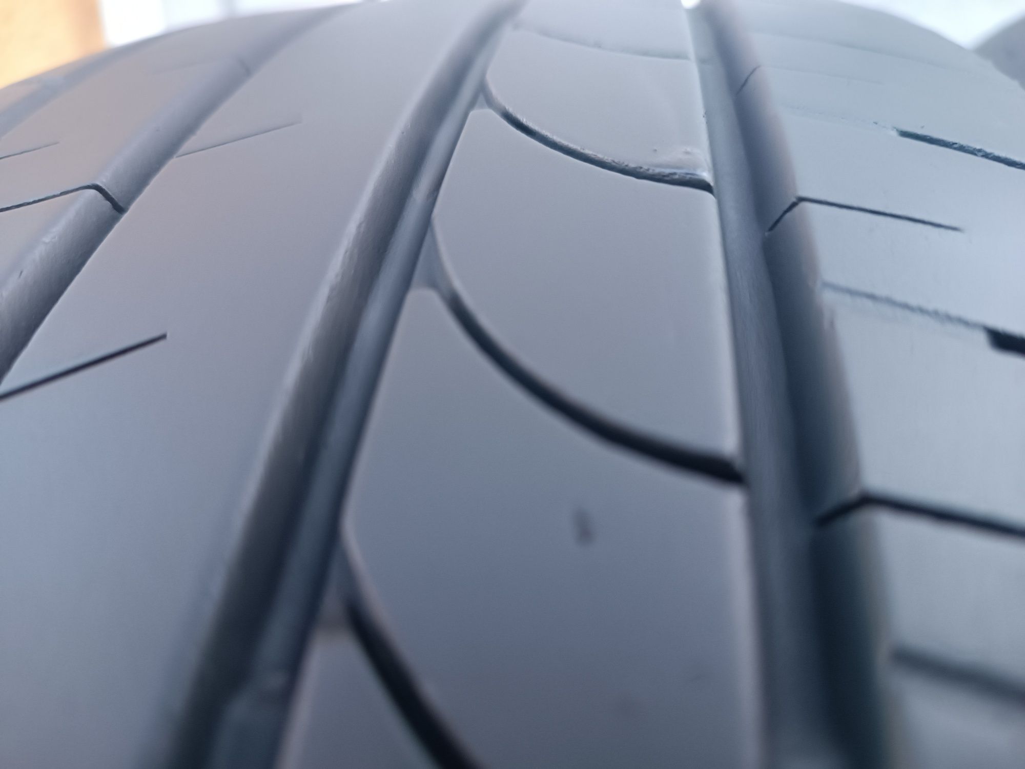 235/55/20 Bridgestone
