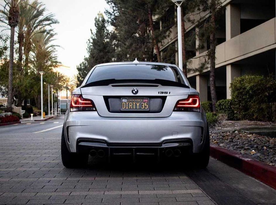 Eleron Codita Lip Portbagaj BMW Seria 1 E82 Model M4