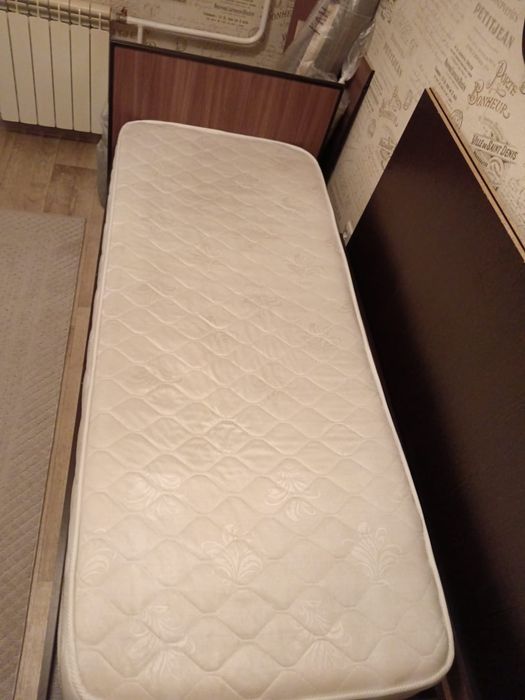 Кровать полуторка