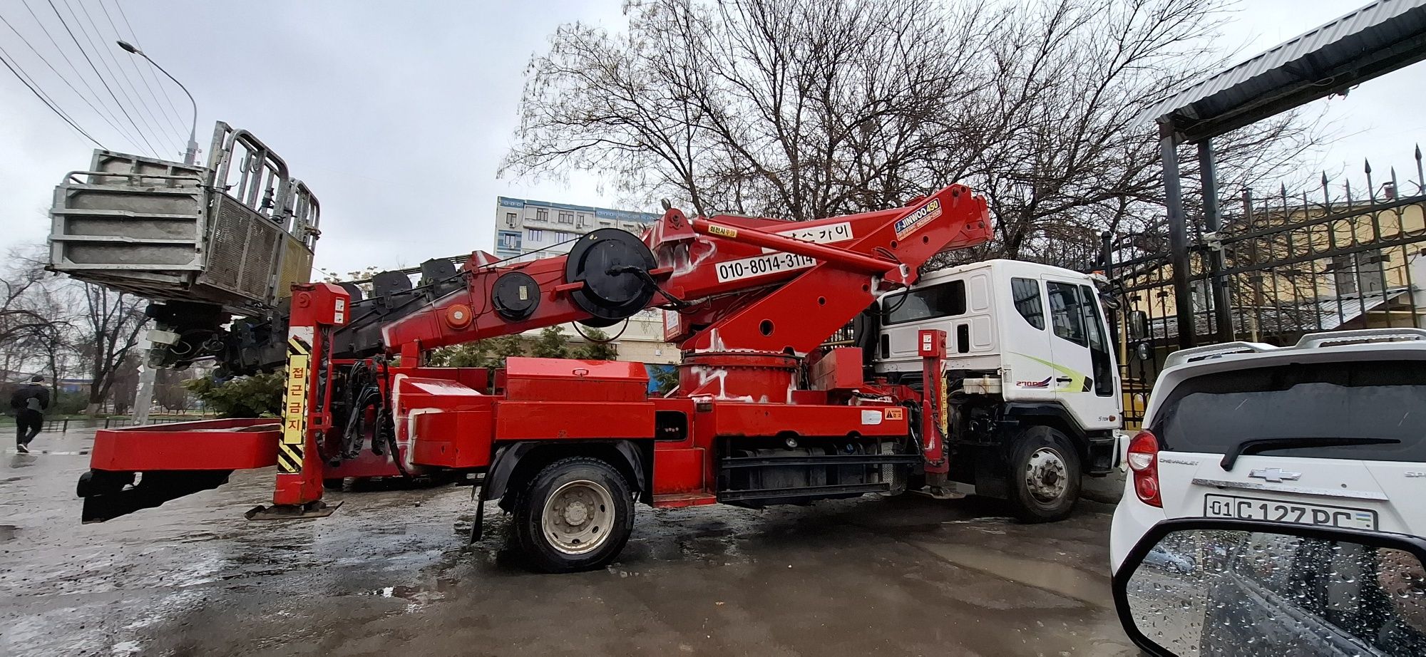 Услуга автовышки 45 до 18 метр в Ташкенте