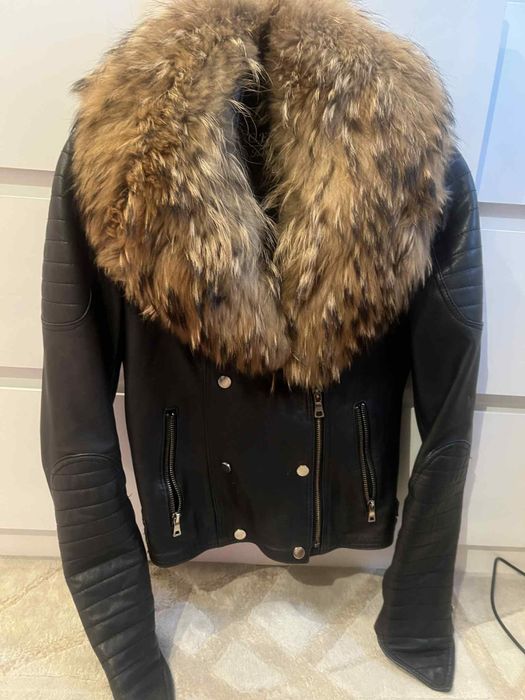 Haina de piele naturala cu blana de vulpe