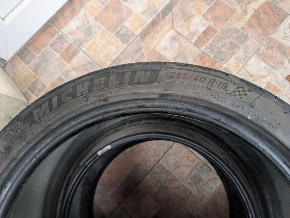 Michelin Pilot 255 40 r19 dot 22 cauciucuri vara