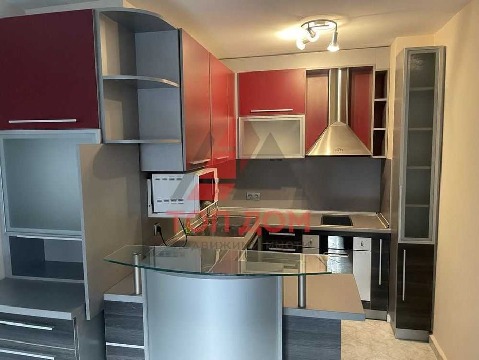 Дава се под наем Едностаен апартамент в Варна, Център - 46 кв.м за 408 € - Снимка #4