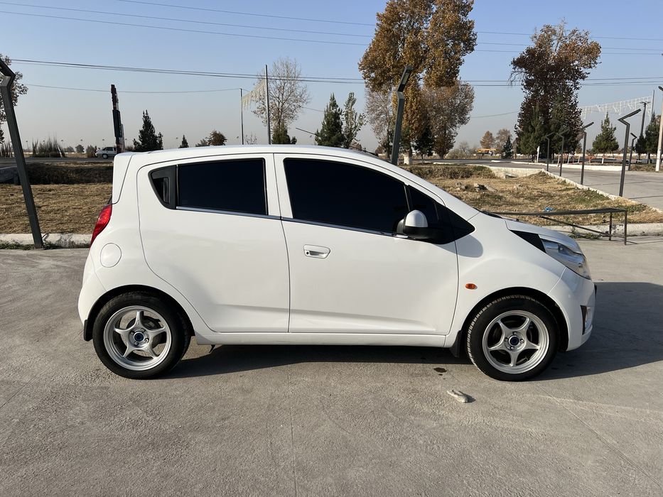 Срочно сотилади chevrolet spark 2010 2 позиция