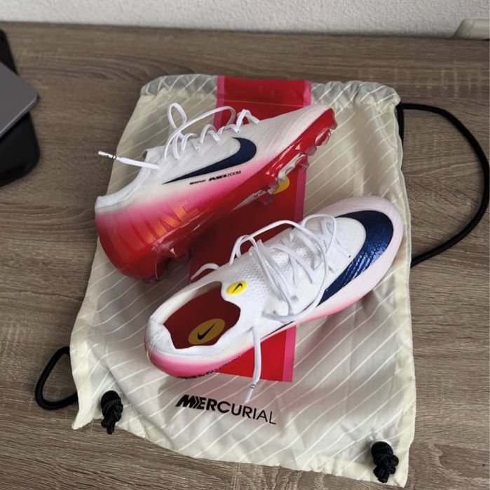 Nike Air Zoom Mercurial Vapor 16