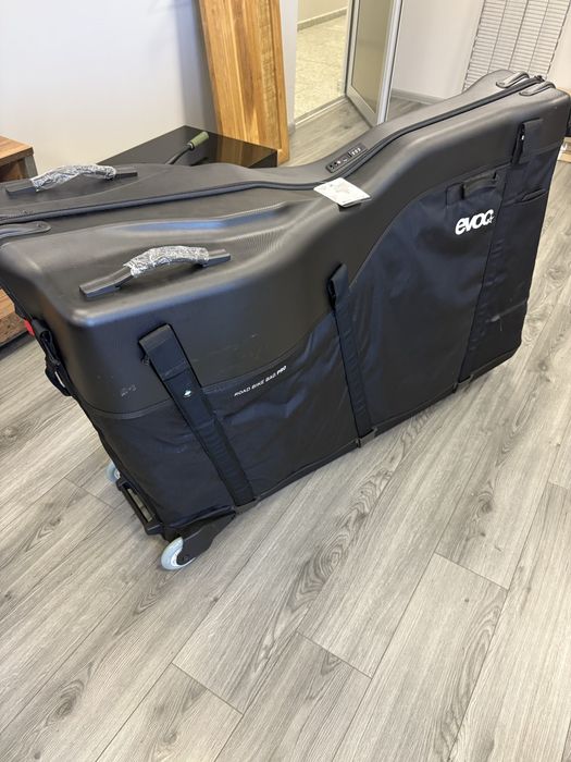 Куфар за велосипед Evoc Road Bike Bag Pro