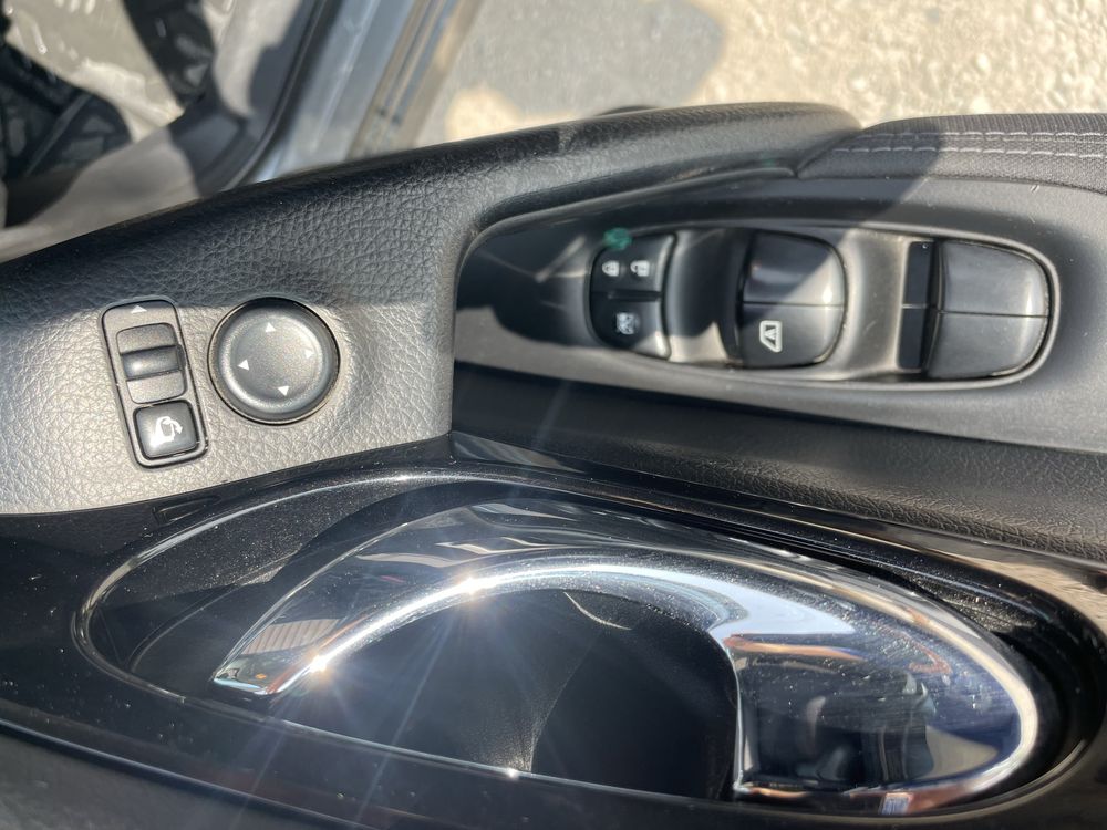 Nissan qashqai J11