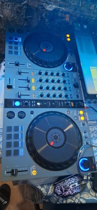 Здравейте Продавам Pioneer DJ flx6