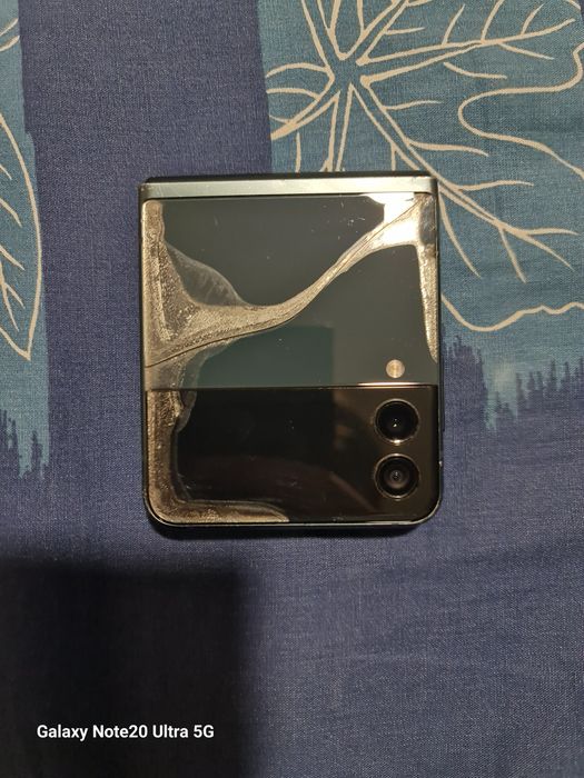 Samsung z flip 3