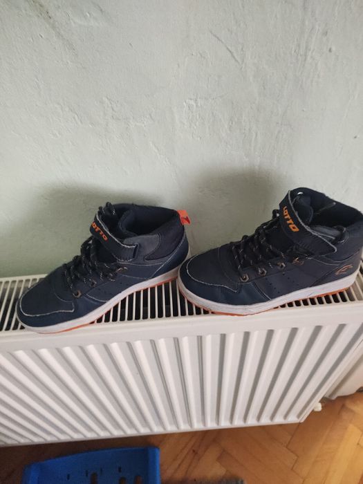 Ghete Lotto mărime 34