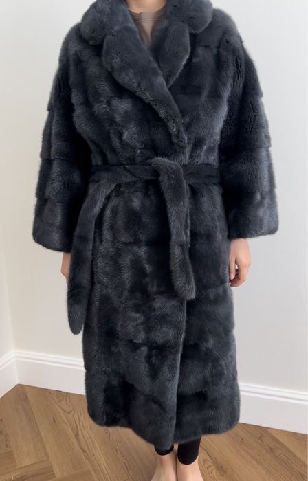 Продам Норковую шубу