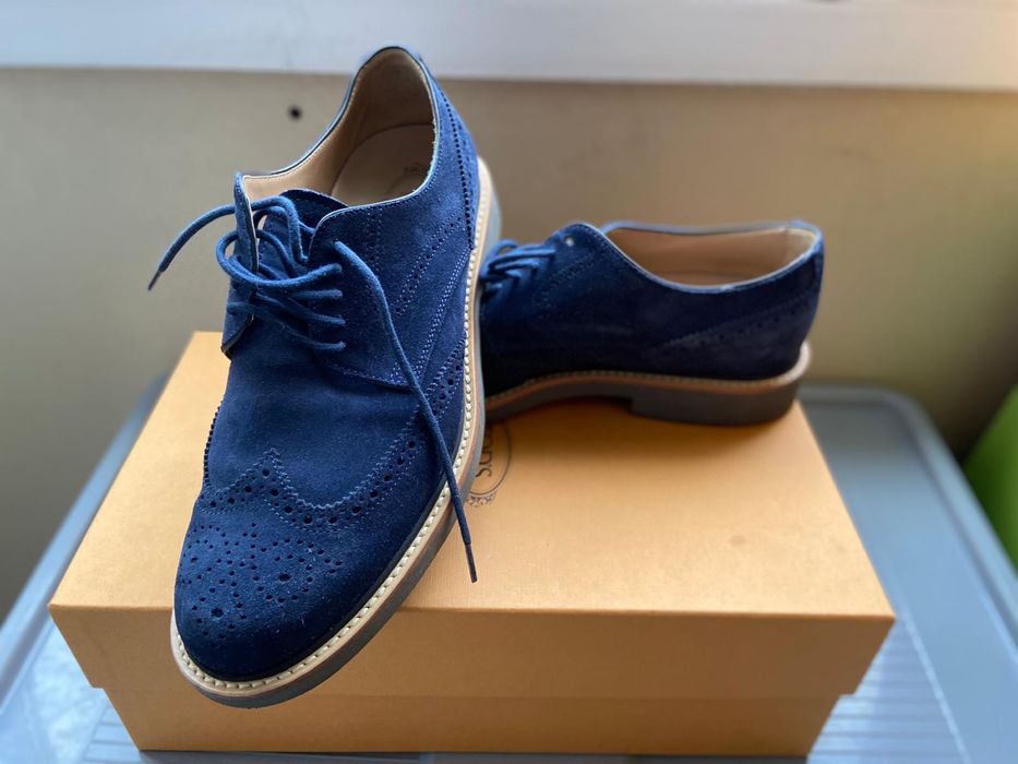 Pantofi brogue Tod’s piele intoarsa, mas.42