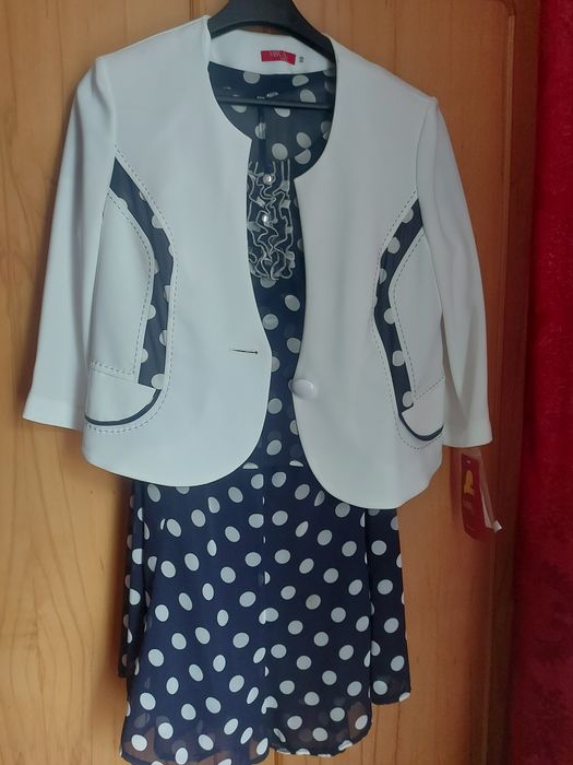 Костюм летний ,тройка,размер46-48