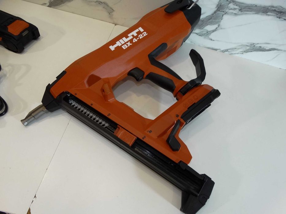 04.2025 Hilti BX 4 - 22 / NURON - Уред за директен монртаж